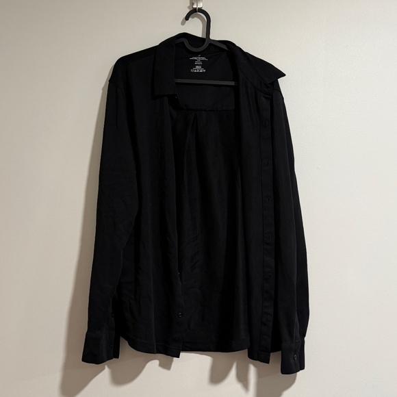 The Dash Long Sleeve Button Up Fabletics - Athletic Wear, Lightweight - Picture 1 of 2